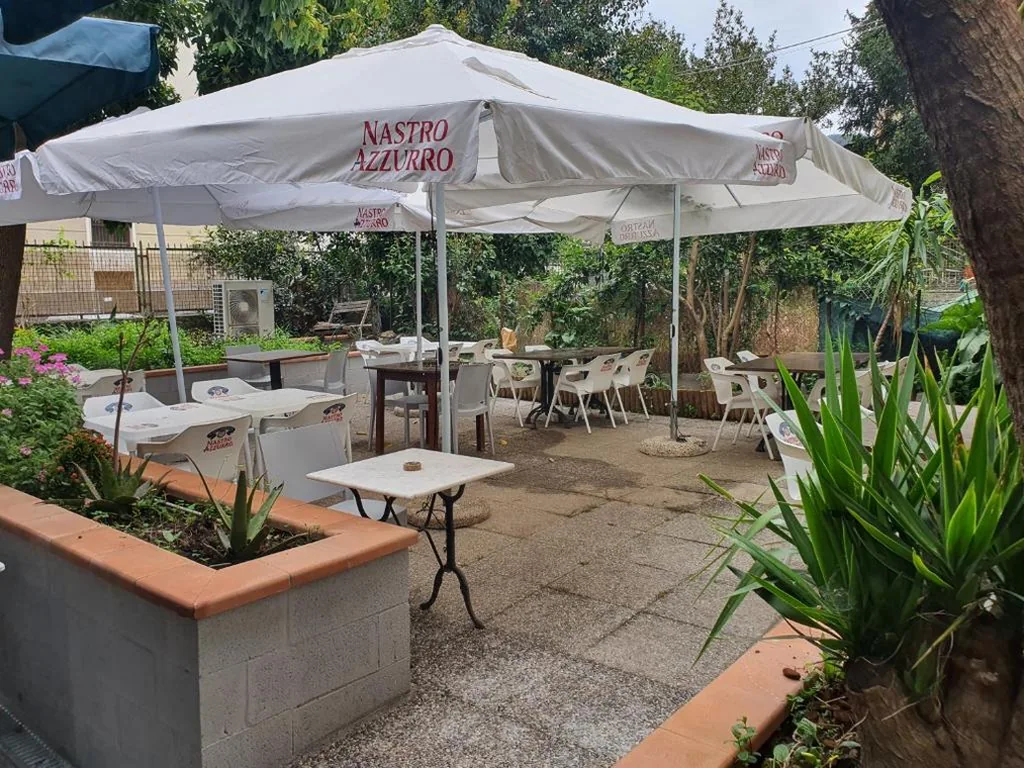 Bella Napoli Guesthouse Trattoria Pizzeria — foto 4