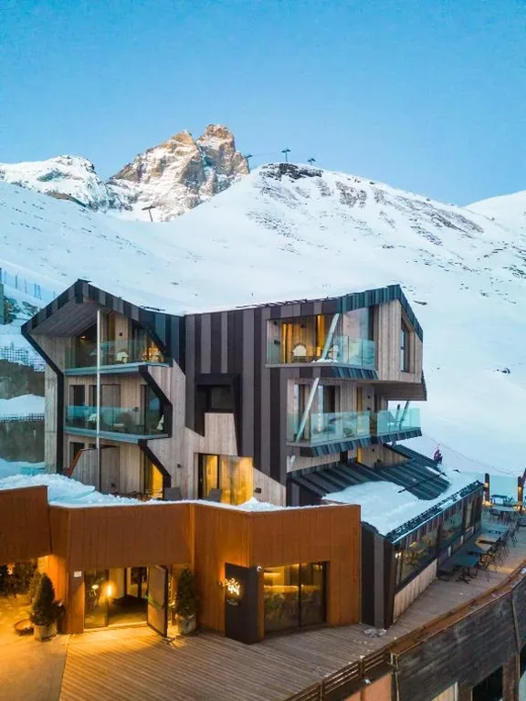 Bergman Mountain Hotel — foto 5
