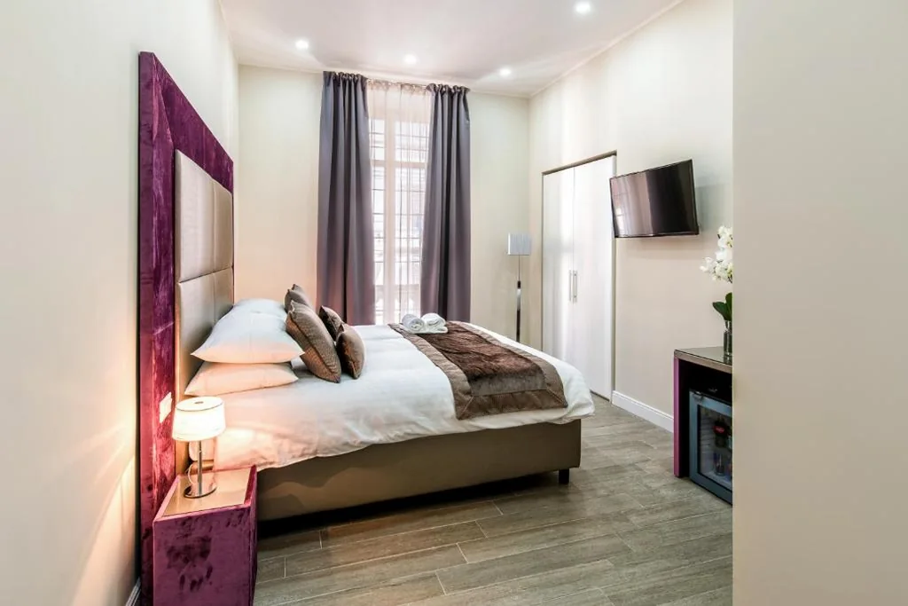 Bloom Apartment