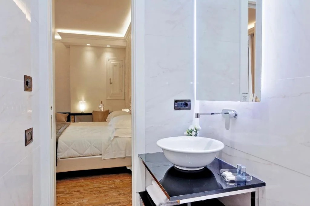 BQ House COLOSSEUM Luxury Rooms — foto 8