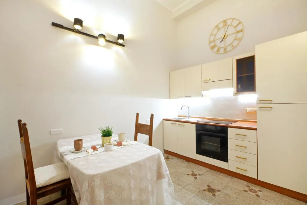 BREATHE LIGURIA – LUCY 1 bedroom and 1 apartment in a newly renovated nineteenth-century building in the historic center near the sea — foto 4