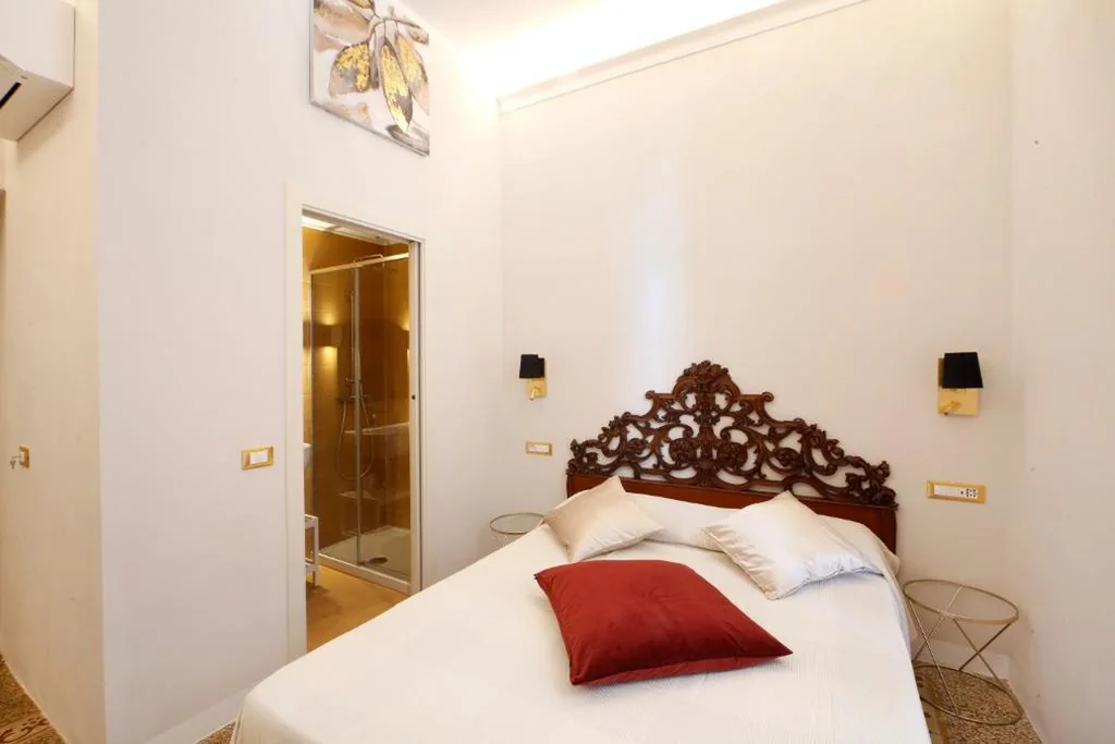 BREATHE LIGURIA – LUCY 1 bedroom and 1 apartment in a newly renovated nineteenth-century building in the historic center near the sea — foto 7