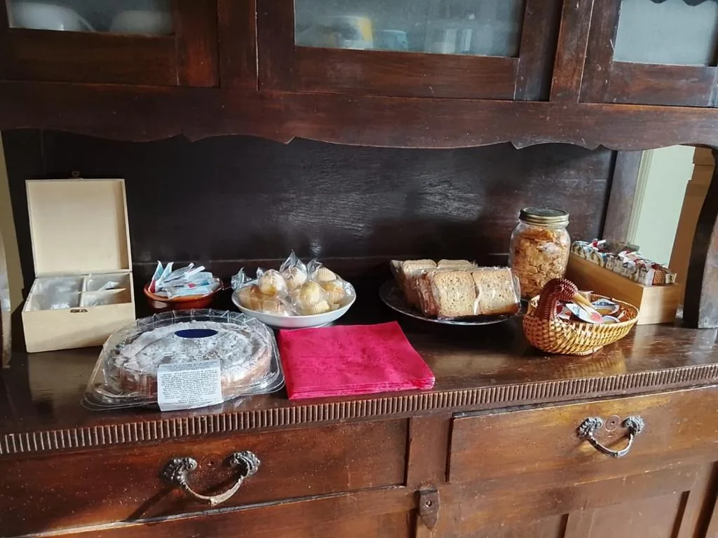 Cà Trifolera Barbaresco – Camera DOPPIA con bagno – IN ROMANTICO CASCINALE NEI VIGNETI CON CANTINA — foto 5