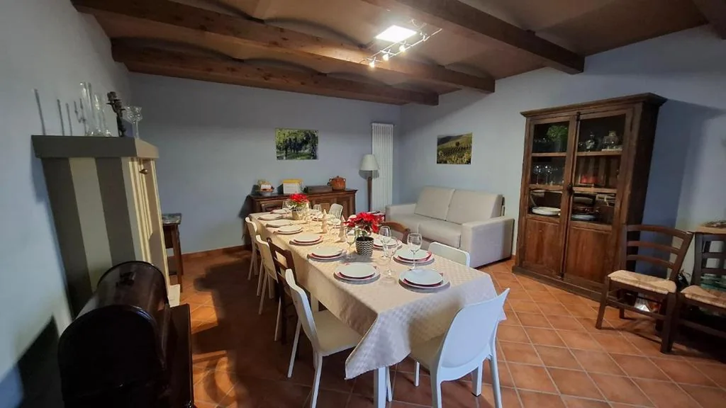 Cà Trifolera Barbaresco – Camera DOPPIA con bagno – IN ROMANTICO CASCINALE NEI VIGNETI CON CANTINA — foto 7
