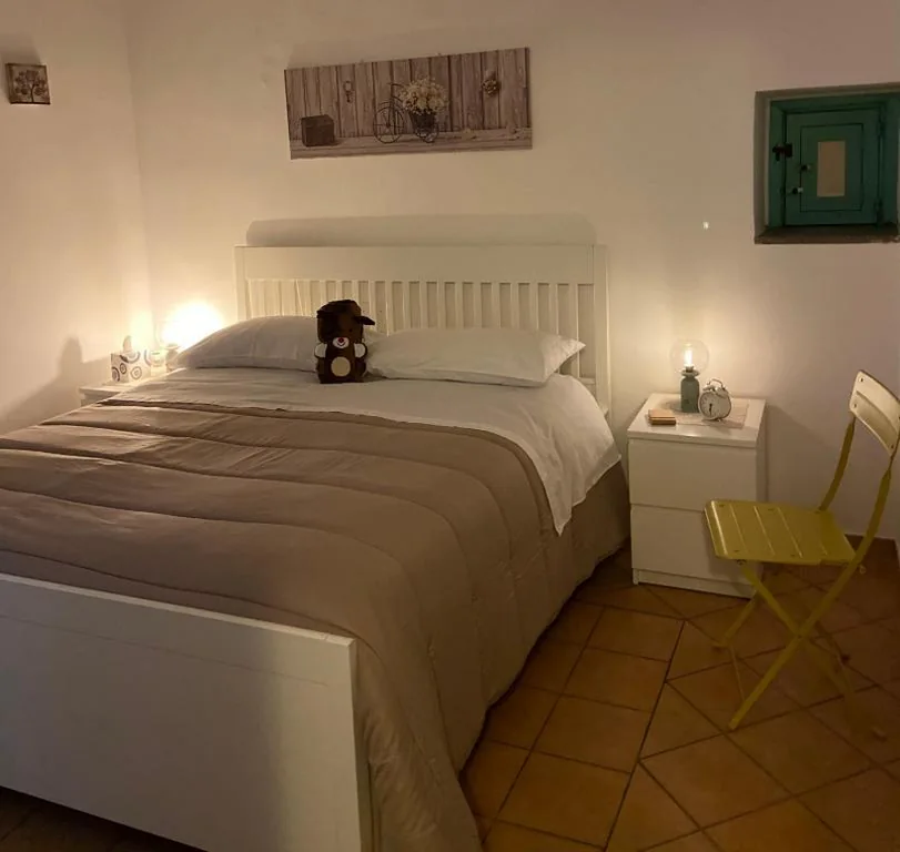 Caieta: la casa nella roccia — foto 6