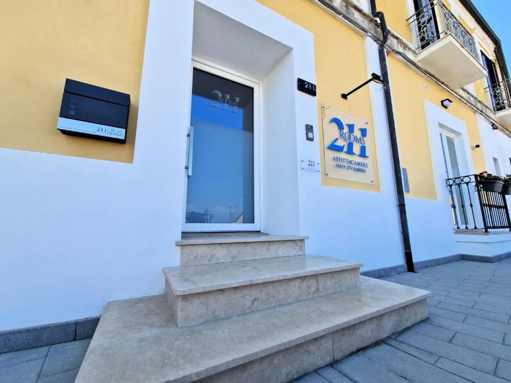 Al 211 Rooms