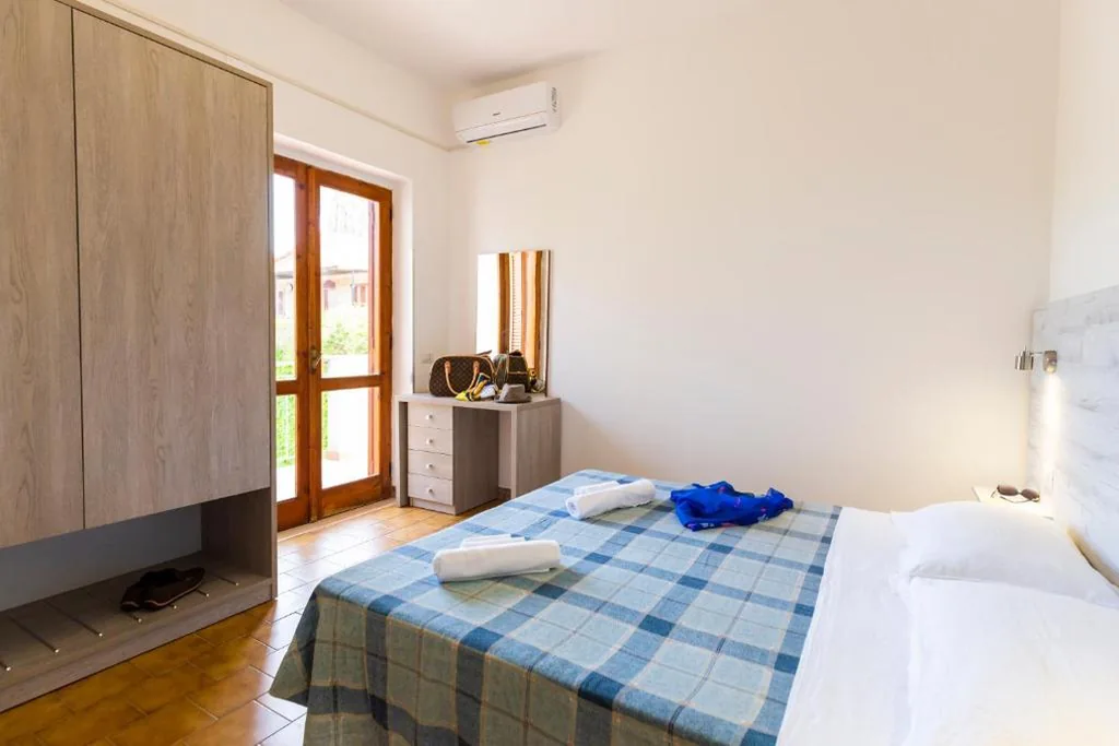 Appartamento con 2 Camere da Letto — Residence Limoneto