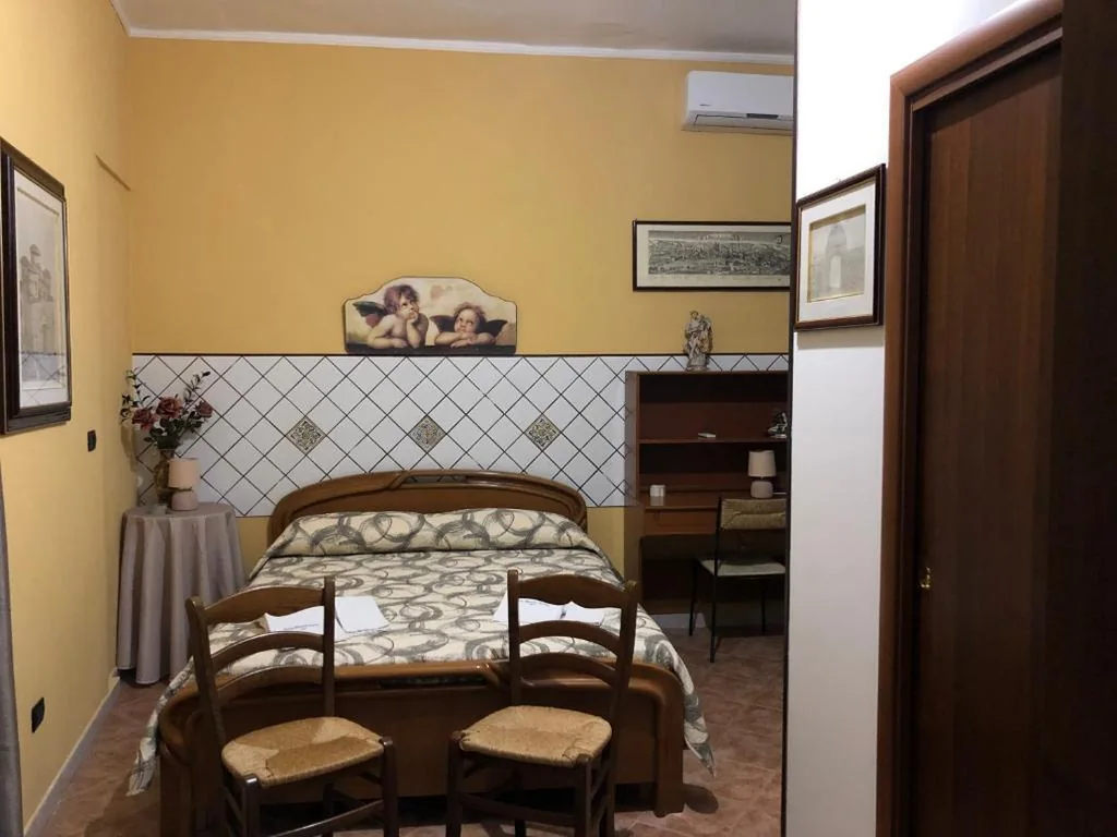 Camera Deluxe — Bed and Breakfast Family Palazzo Stillitano Stilo
