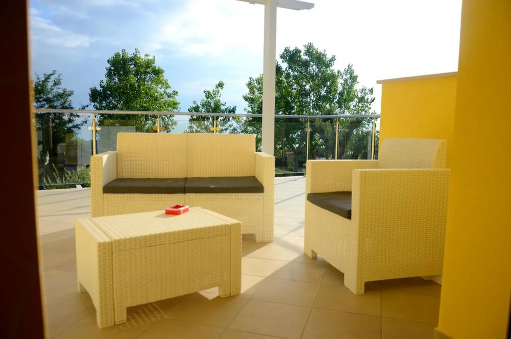 Deluxe Double Room with Sea View — Hotel Baia Di Trainiti