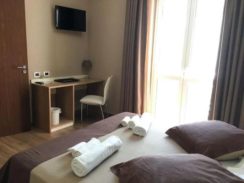 Camera Matrimoniale — 60Quattro bedrooms