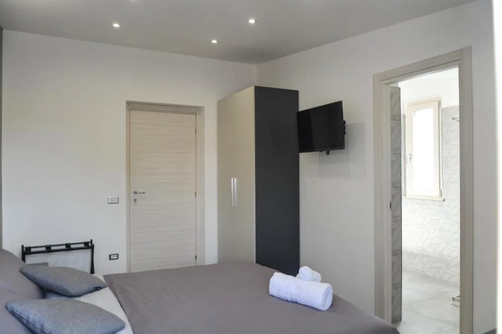 Double Room with Private Bathroom — Home Pacifico