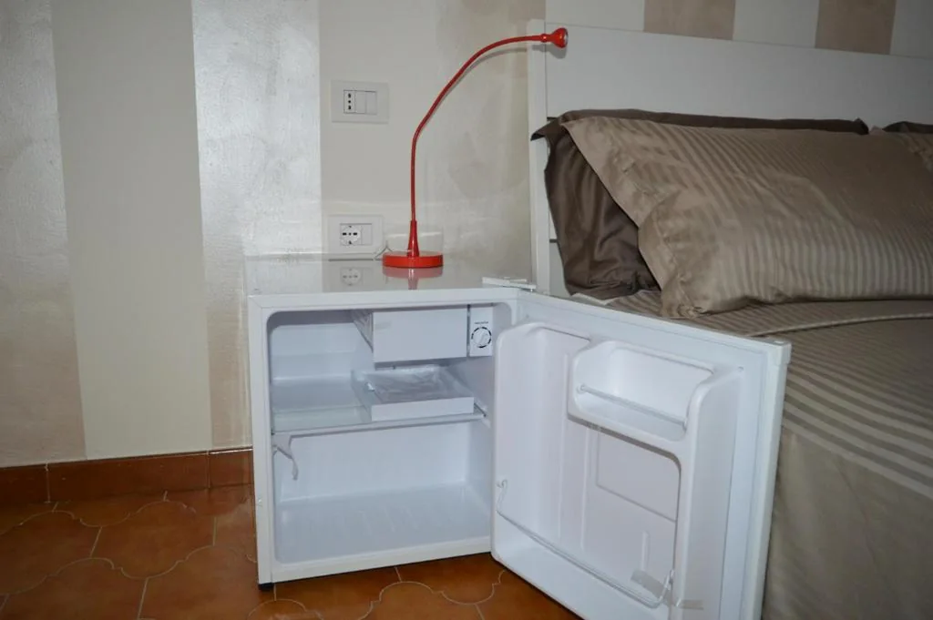 Camera Matrimoniale con Bagno Privato — White beach Le Castella