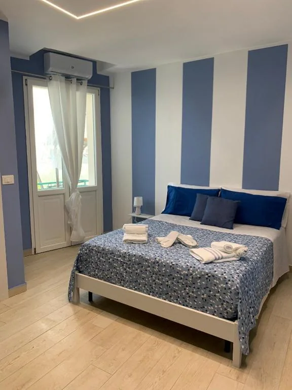 Double Room with Balcony — Blueinfinityroom