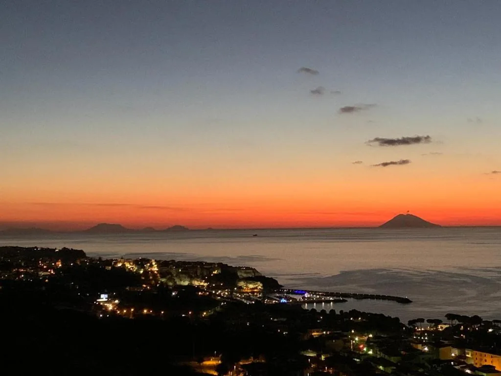 Double Room with Balcony and Sea View — Casa Natura 40