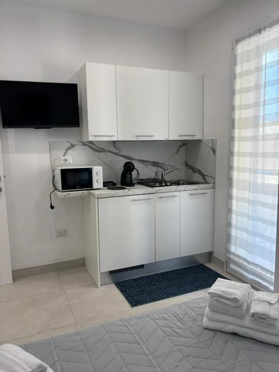 Double Room with Balcony — Javelin’s Accomodation