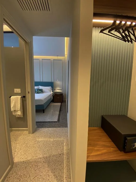 Camera Matrimoniale con Balcone — NoOne Tropea Guesthouse