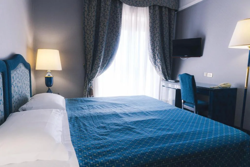 Superior Double Room — Grand Hotel Excelsior