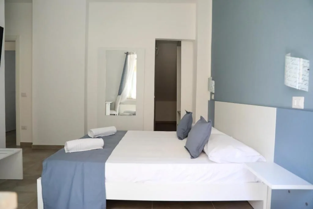 Double Room — VICKY’S HOUSE