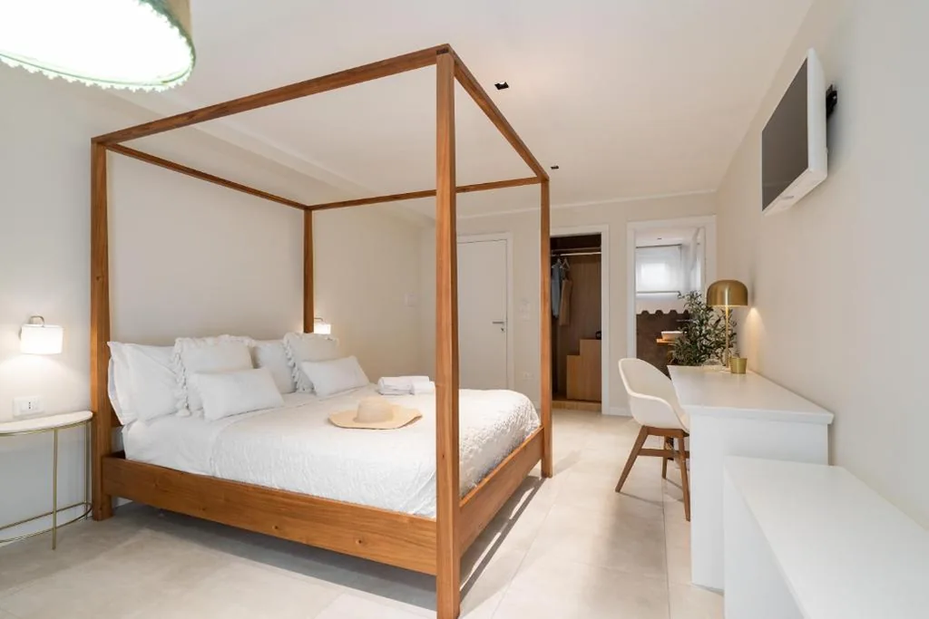 Superior Quadruple Room — Dimora Manfredo Eco B&B Luxury
