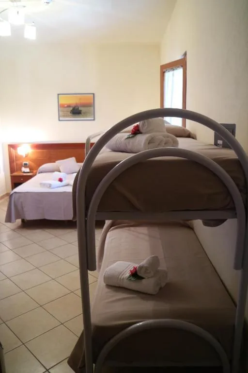 Superior Quadruple Room — La Bussola Hotel Calabria
