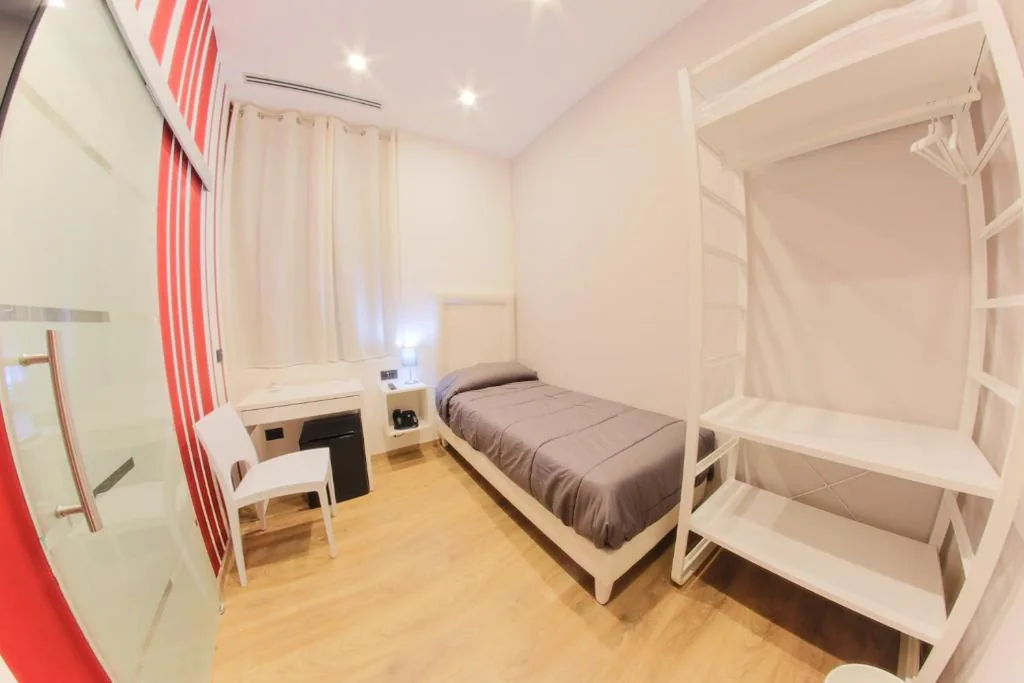 Camera Singola — RESIDENZE CASSOLI – Lamezia Centro