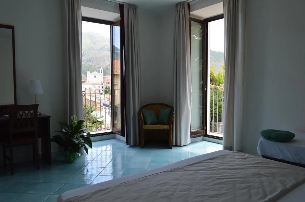 Triple Room — Borgo 800