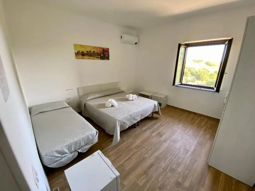 Triple Room with Bathroom — La Conchiglia Bed and breakfast