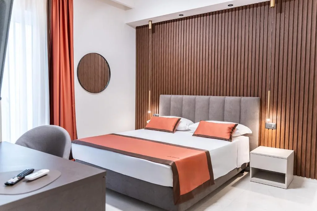 Triple Room with Balcony — Ambrosia Room & Apartment