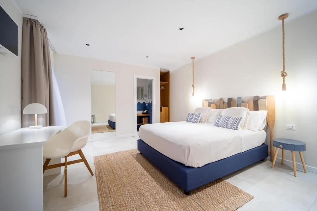 Superior Triple Room — Dimora Manfredo Eco B&B Luxury