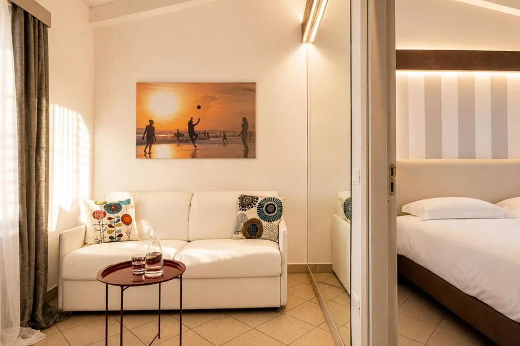 Capo Vaticano Suites