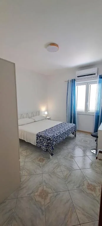 ENJOY HOUSE ottima per gruppi e famiglie da 2 a 6 ospiti