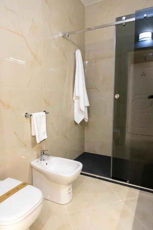 Global Hotel — foto 8