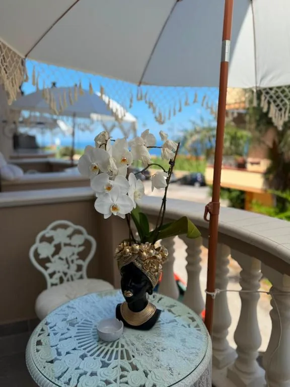 La Romantique Rooms and Apartments TROPEA — foto 3