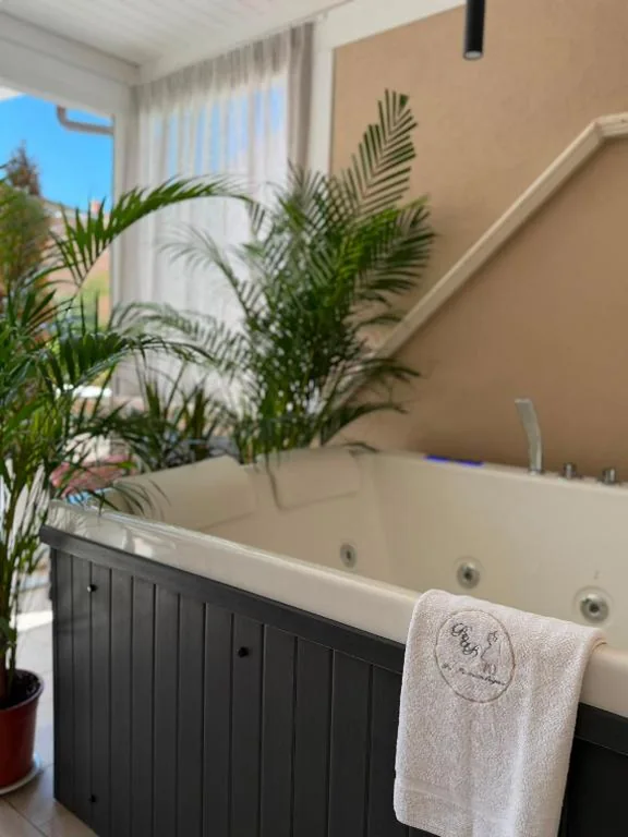 La Romantique Rooms and Apartments TROPEA — foto 6