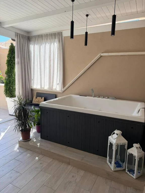 La Romantique Rooms and Apartments TROPEA — foto 7
