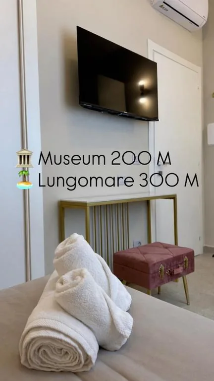 Maison ì room, suite & apartment