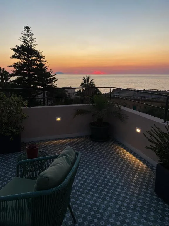 NoOne Tropea Guesthouse — foto 8