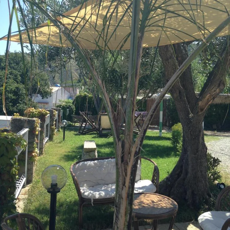 Residenza Casale San Francesco free parking