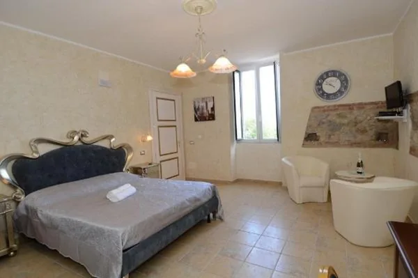 Residenza Casale San Francesco free parking — foto 5