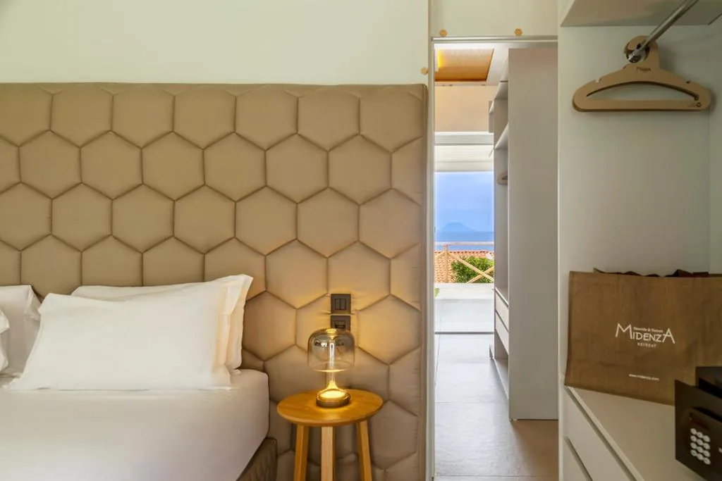 Suite Familiare — Midenza Seaside & Nature Retreat