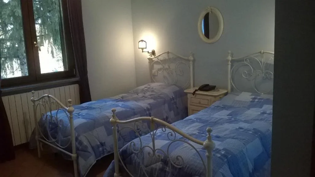 Budget Double Room with Single Beds — Il Girasole