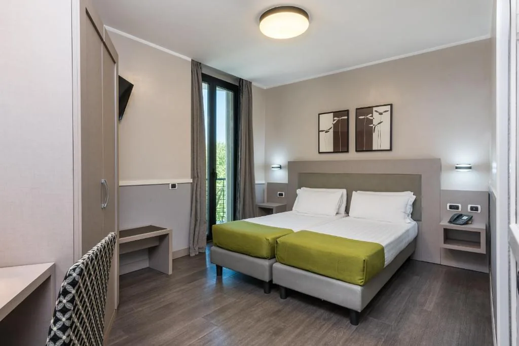 Camera Classic Doppia con Letti Singoli — Noba Hotel e Residenze