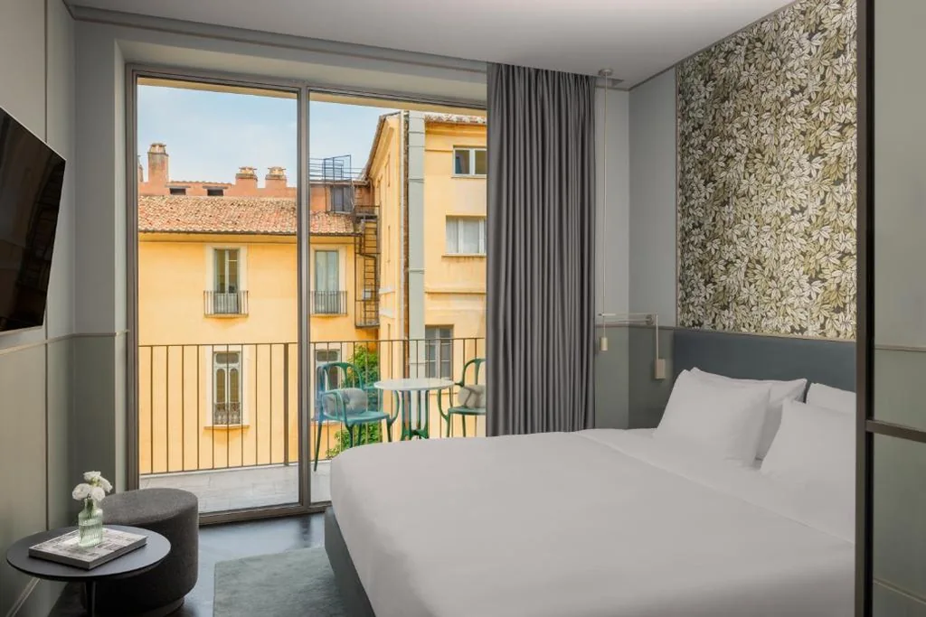 Camera Collection con Balcone — Radisson Collection Hotel, Roma Antica