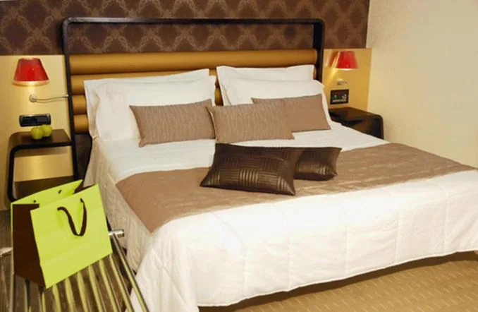 Camera con 1 Letto King-Size - Non Fumatori — Sure Hotel by Best Western Turin City Centre