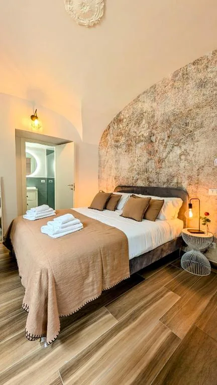 Deluxe Room (2 Adults + 1 Child) — Giorgina Garden&Rooms
