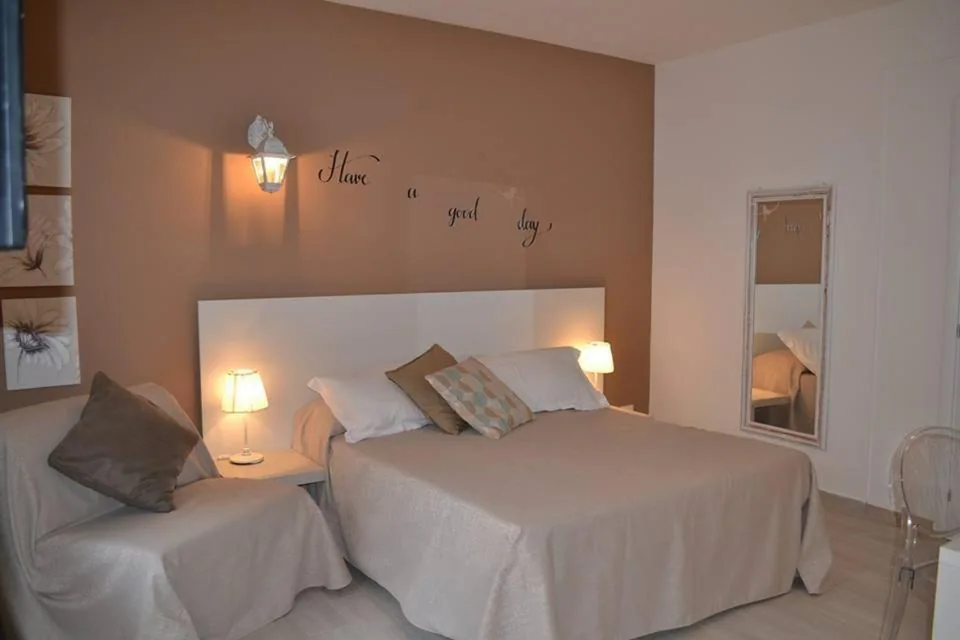 Camera Deluxe (2 Adulti + 1 Bambino) — Le camere del Corso