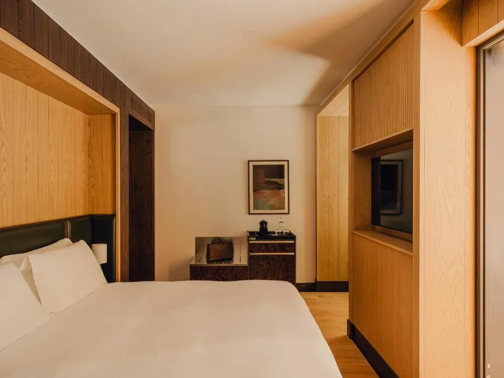 Camera Deluxe — Aethos Hotel Monterosa