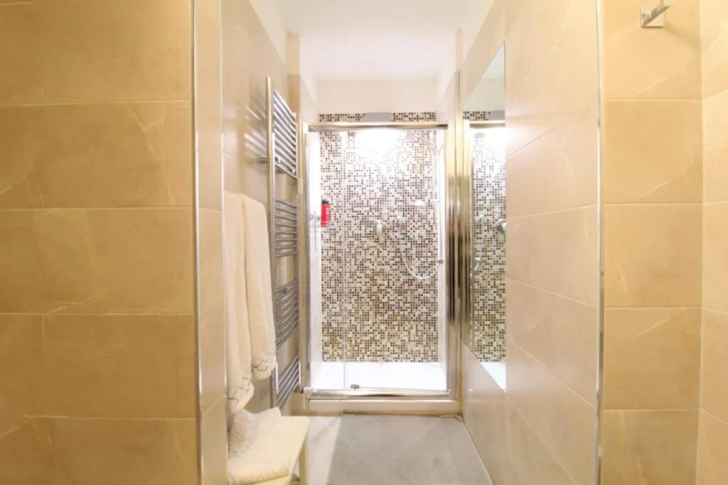 Deluxe Room — B&B Carlo Alberto