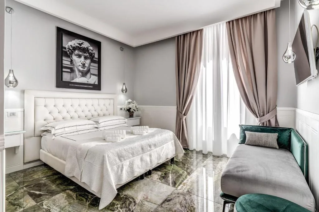 Deluxe Twin Room — Rome55 – Piazza di Spagna