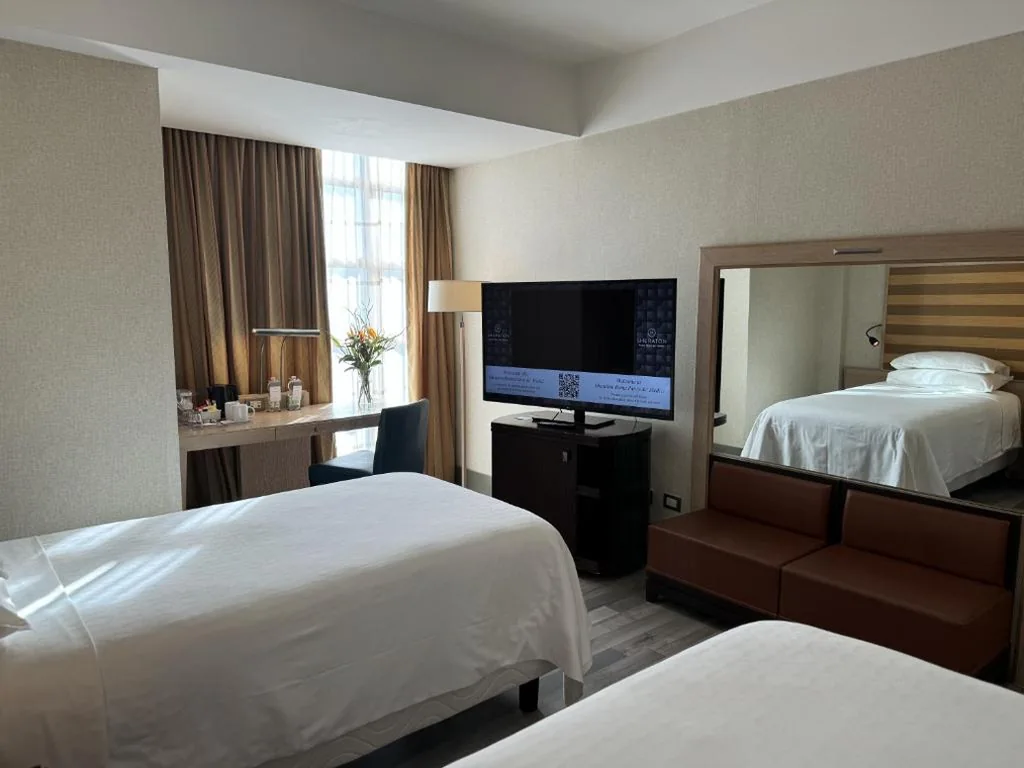 Deluxe Twin Room — Sheraton Rome Parco de Medici